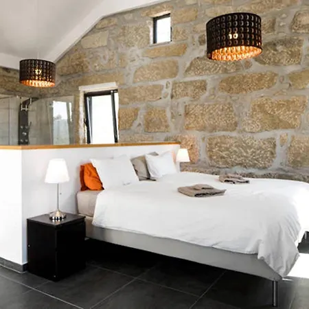 Ferienhaus Mit Terrasse Tondela
